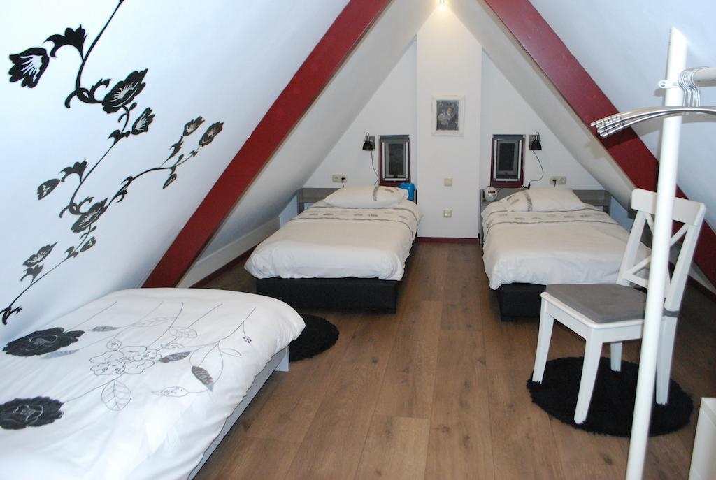 Vakantiehuis "It Koaihus" Jistrum 部屋 写真