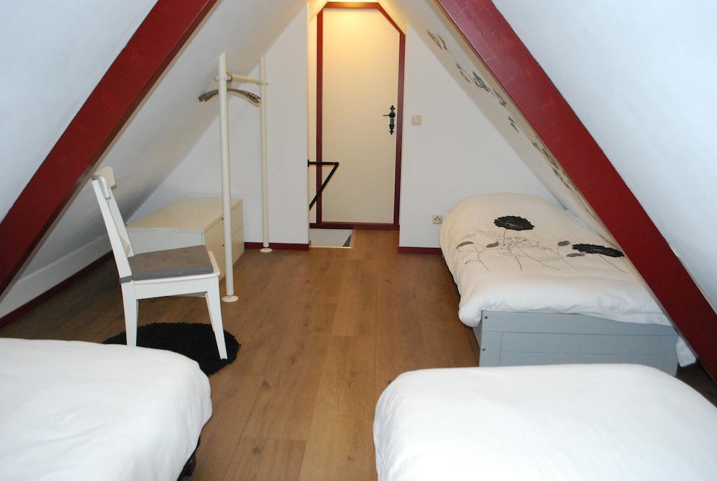 Vakantiehuis "It Koaihus" Jistrum 部屋 写真
