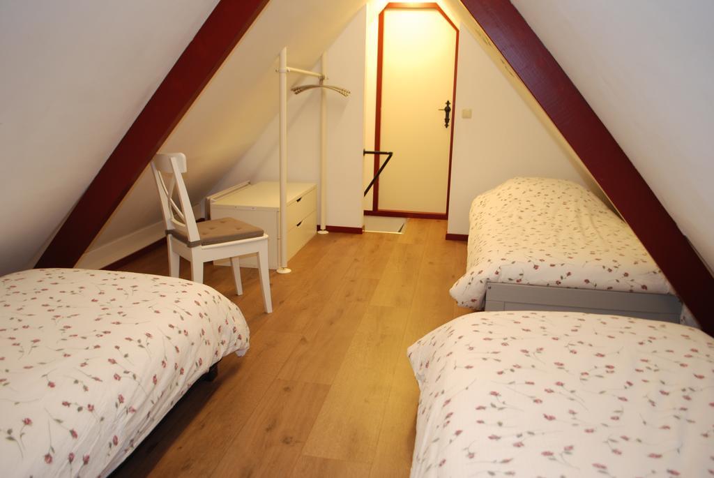 Vakantiehuis "It Koaihus" Jistrum エクステリア 写真